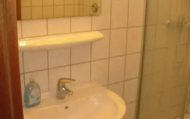 Ferienwohnung im Zentrum Lierenfeld