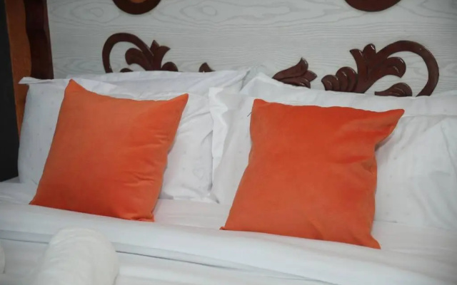 Little Nile Studio Homestays Nakuru