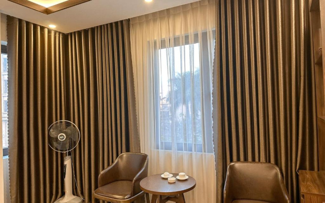 Linh Trang Ha Long Hotel