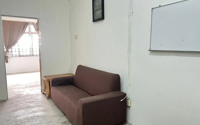 Jiaxin Dormitory Puteri Wangsa