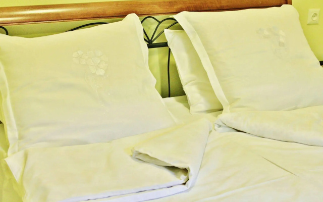 Гостиница Red Fox Guesthouse
