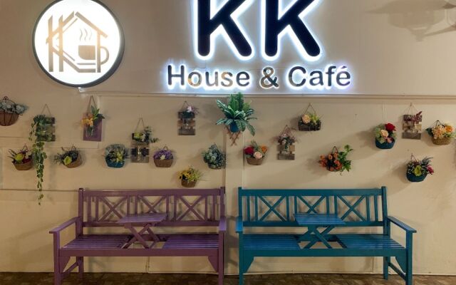 KK House & Cafe 0