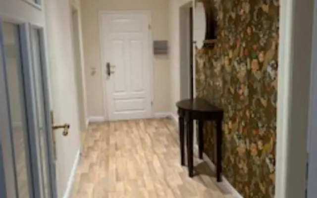 Appartment 5
