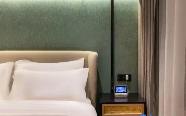 Zhihui Holiday Hotel (Beijing South Railway Station)