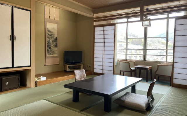 Refresh In Hirugami No Mori