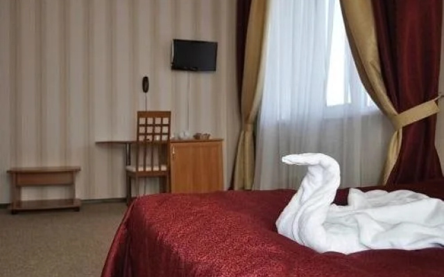 Seven hills hotel