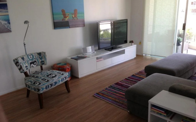 Crest Apartments