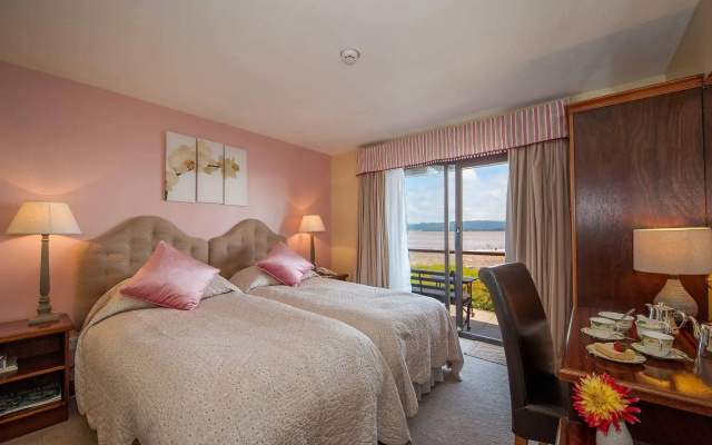 The Bay Horse Hotel and Restaurant