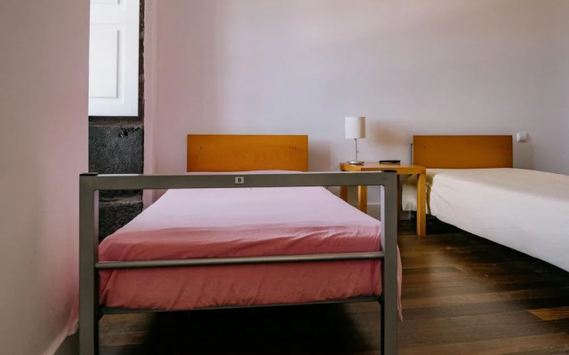 Azores Youth Hostels - Pico