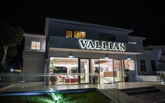 Vallian Village