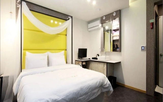 Yes Motel Seomyun