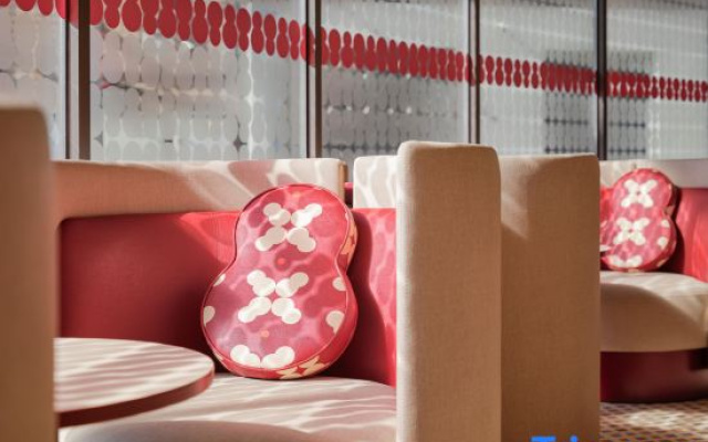 Ni Hao Hotel (Weihai North Railway Station & Houju 8th Street)