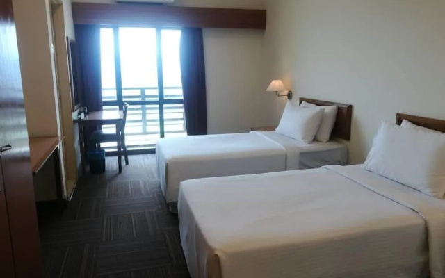 Le Home @ Cempaka Suites