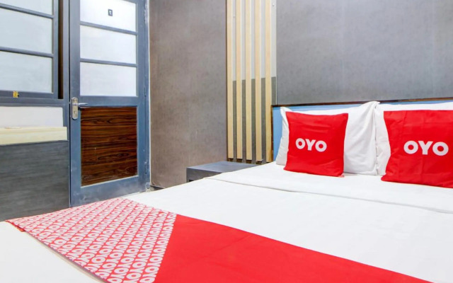 Hotel O Stasiun Tegal Near Alun-Alun  Formerly Ameera Guest House