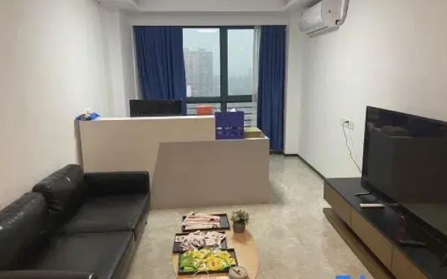Zeus E-Sports Apartment