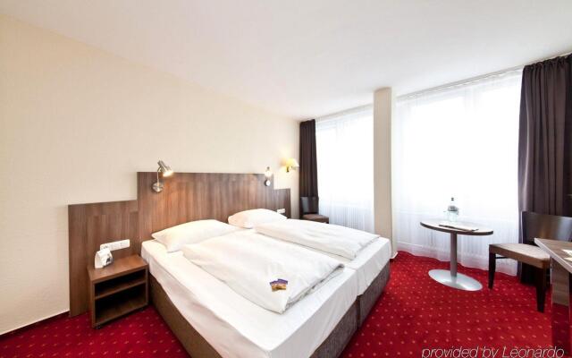 Отель Novum Hotel Leonet Köln Altstadt Германия, Кёльн - - забронировать отель Novum Hotel Leonet Köln Altstadt, цены и фото номеров комната для гостей
