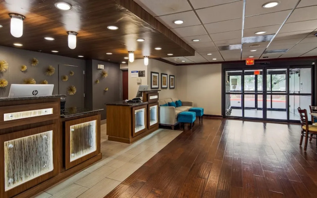 Hampton Inn San Antonionw/seaw
