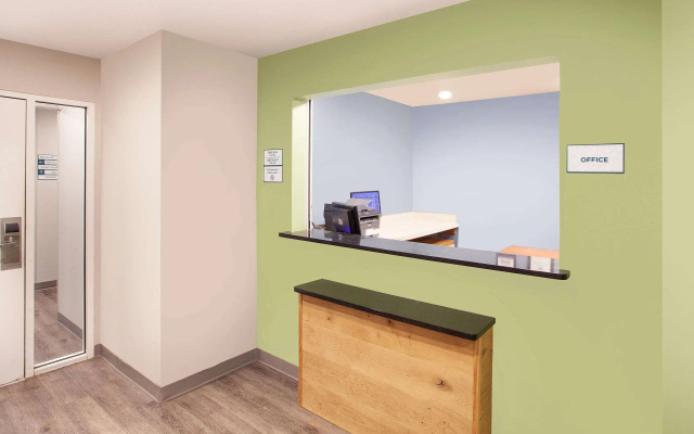Extended Stay America Select Suites - Fayetteville