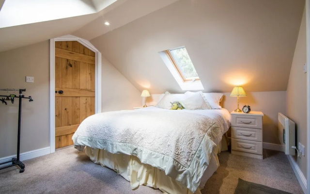 Super Spacious Barn Conversion With Free Wifi, Netflix Fireplace
