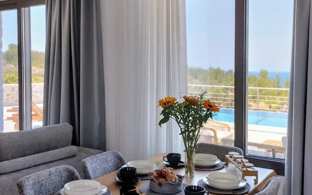Oinolithos Luxury Villas