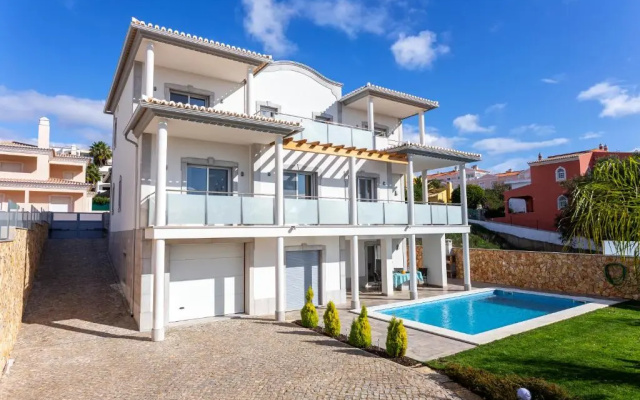 Luxury Vau Beach Villa with Private Pool