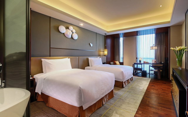HUALUXE Wuxi Taihu by IHG