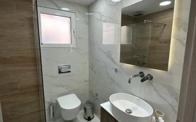 MosHouse Apartment ! 2 Bedrooms Apartment!!