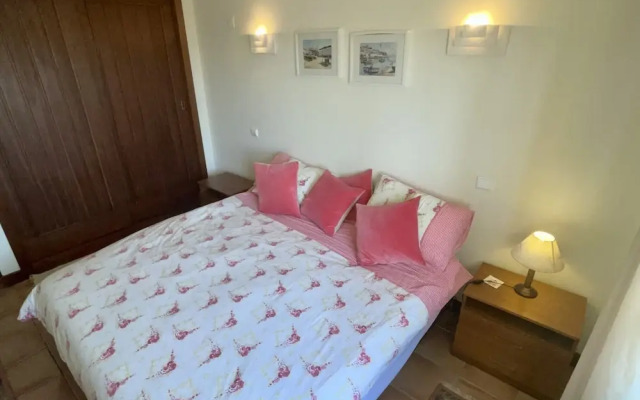 Coastal Holiday Home With Shared Pool