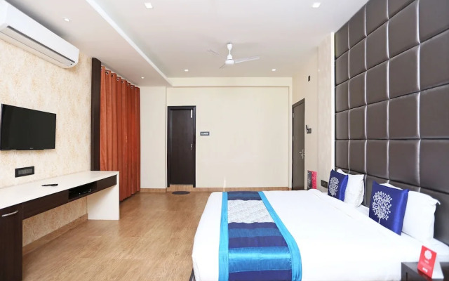 CAPITAL O 10292 Niharika Guest House