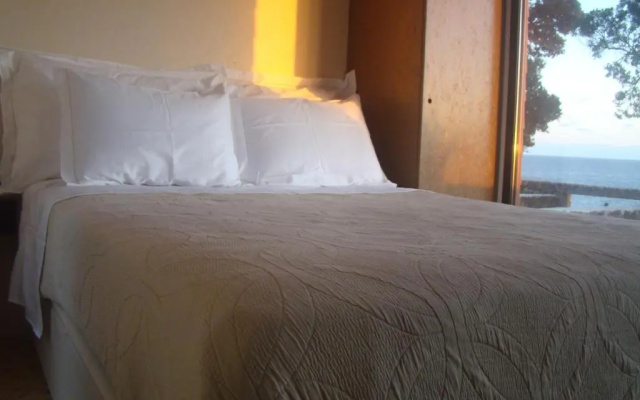 ALLuar Lodge