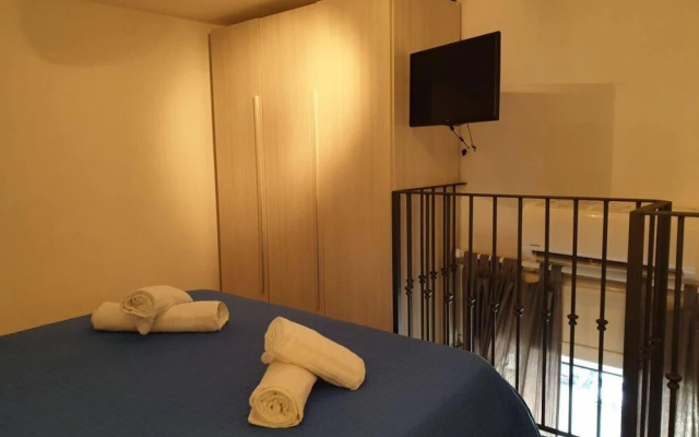 Charming 1-bed Apartment in Napoli