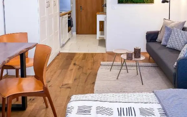 swissme - modernes Studio mit Balkon & Parkplatz & Netflix