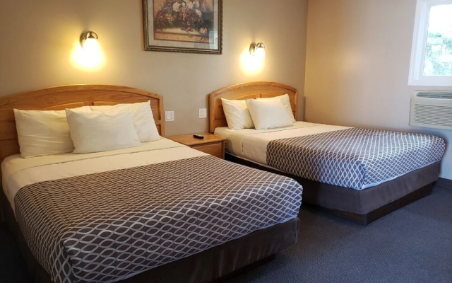 Lamplighter Inn