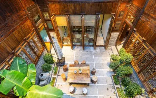 100 years Lanyuan B&B (Nanjing Gaochun Old Street)