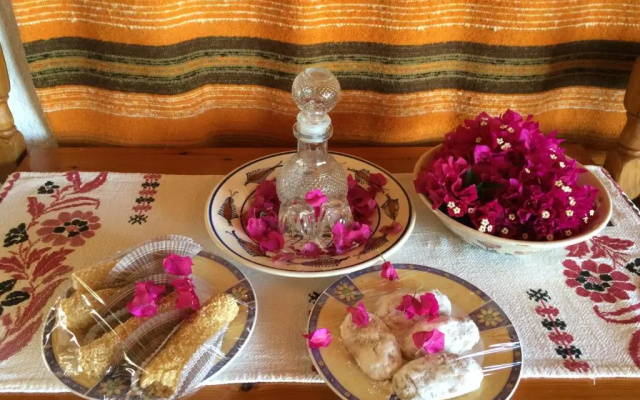 Villa Kamari-Cretan style apartment