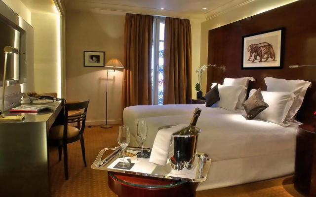 Hôtel Montaigne