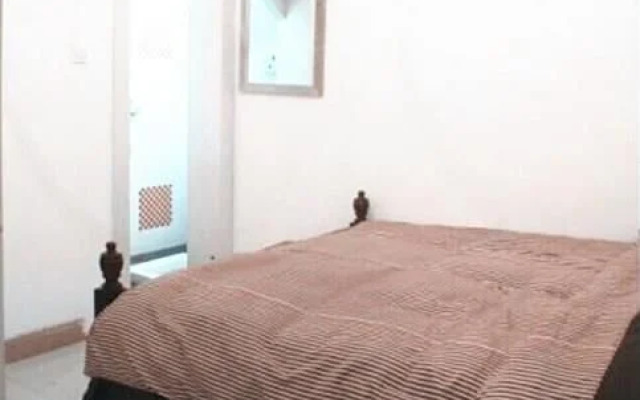 Ximen Tahiti Hostel