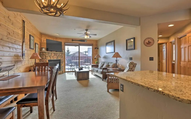 Mountainside Grand Lake Condo w/ Patio!