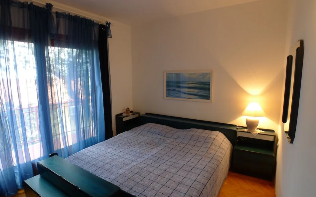 Apartment for six Persons With Three Bedrooms and Internet
