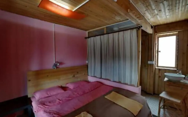 Dragoncloud Hotel