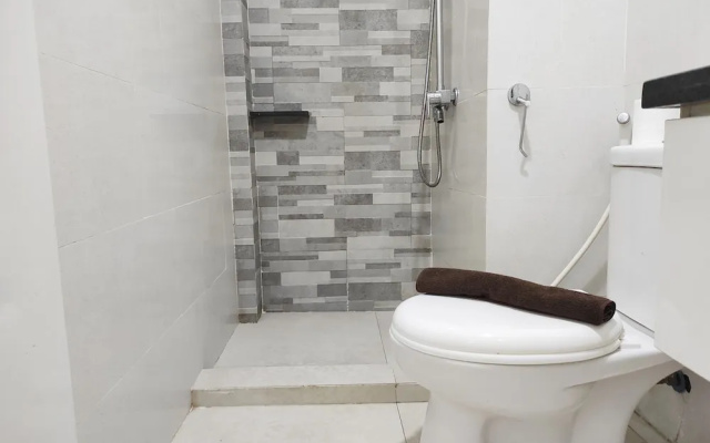 Cozy Stay And Homey 2Br Vida View Apartment