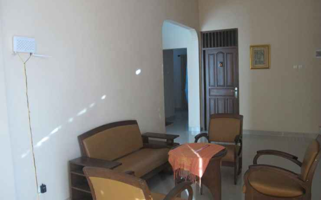 Modern Chic Room at Gendis Homestay