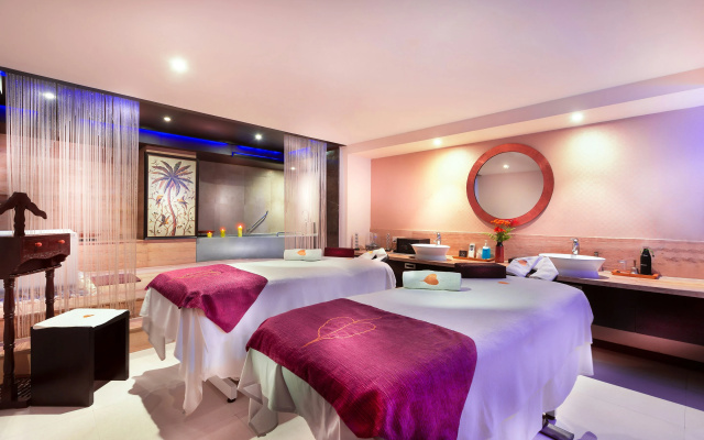 Grand Chennai by GRT Hotels