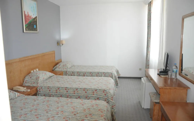 Lambiance Hotel