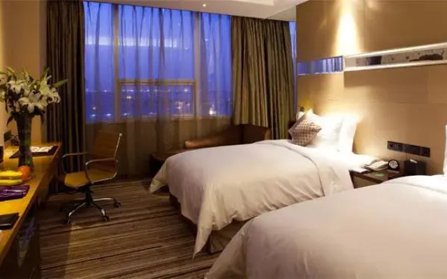 Celebrity Qingdao Hotel