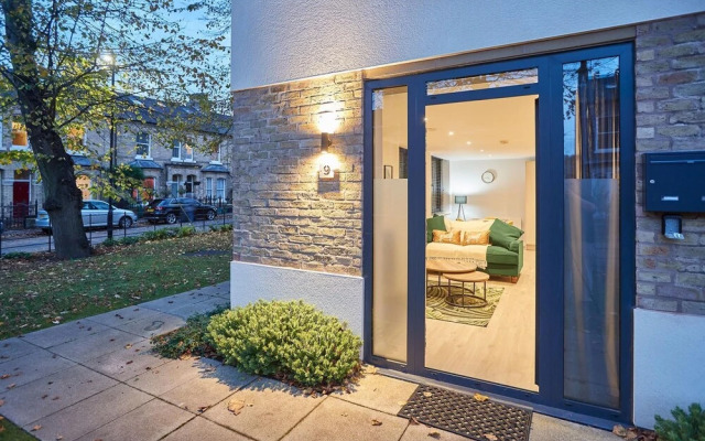 Host Stay Fern in York