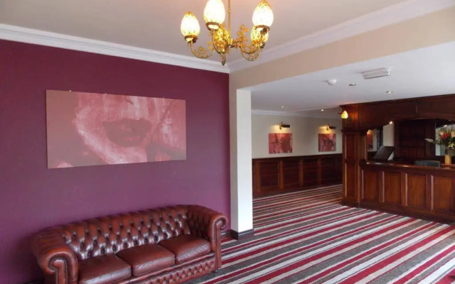 Hillgrove Accommodation & Nightclub