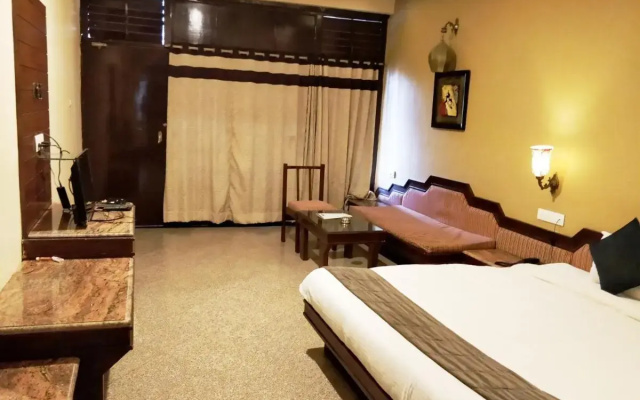 Hotel Mount Regency