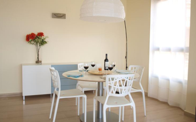 ApartUP Blue Opera View
