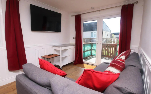 29C Medmerry Park 2 Bedroom Chalet
